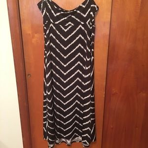 Flowy black and white stripe skirt